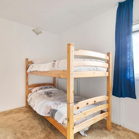 Mooi Huis Met Zeezicht Aan Strand Bed En Breakfast Yerseke Esterno foto