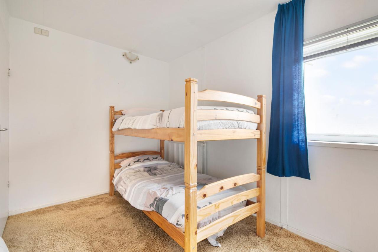 Mooi Huis Met Zeezicht Aan Strand Bed En Breakfast Yerseke Esterno foto