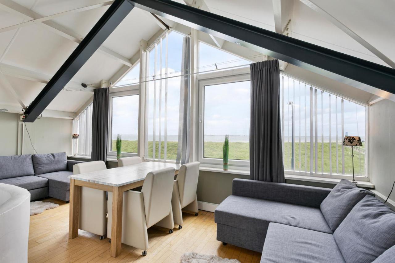 Mooi Huis Met Zeezicht Aan Strand Bed En Breakfast Yerseke Esterno foto